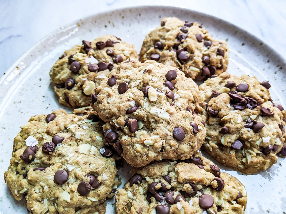 Paleo “Oatmeal” Chocolate Chip Cookies (Top 8 Free & Coconut-Free)